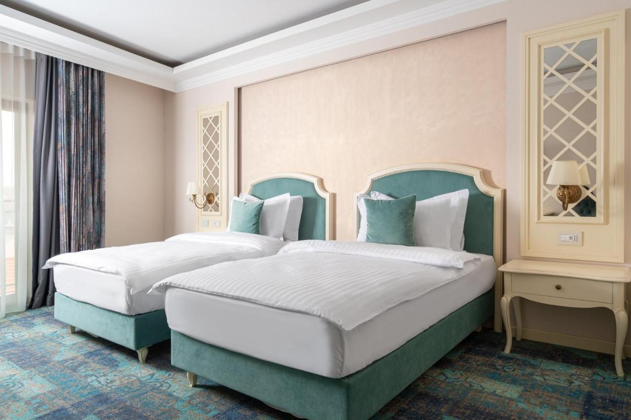 Hotel Leul De Aur Себеш Экстерьер фото