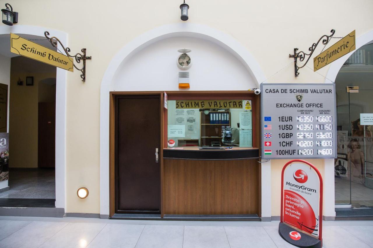 Hotel Leul De Aur Себеш Экстерьер фото